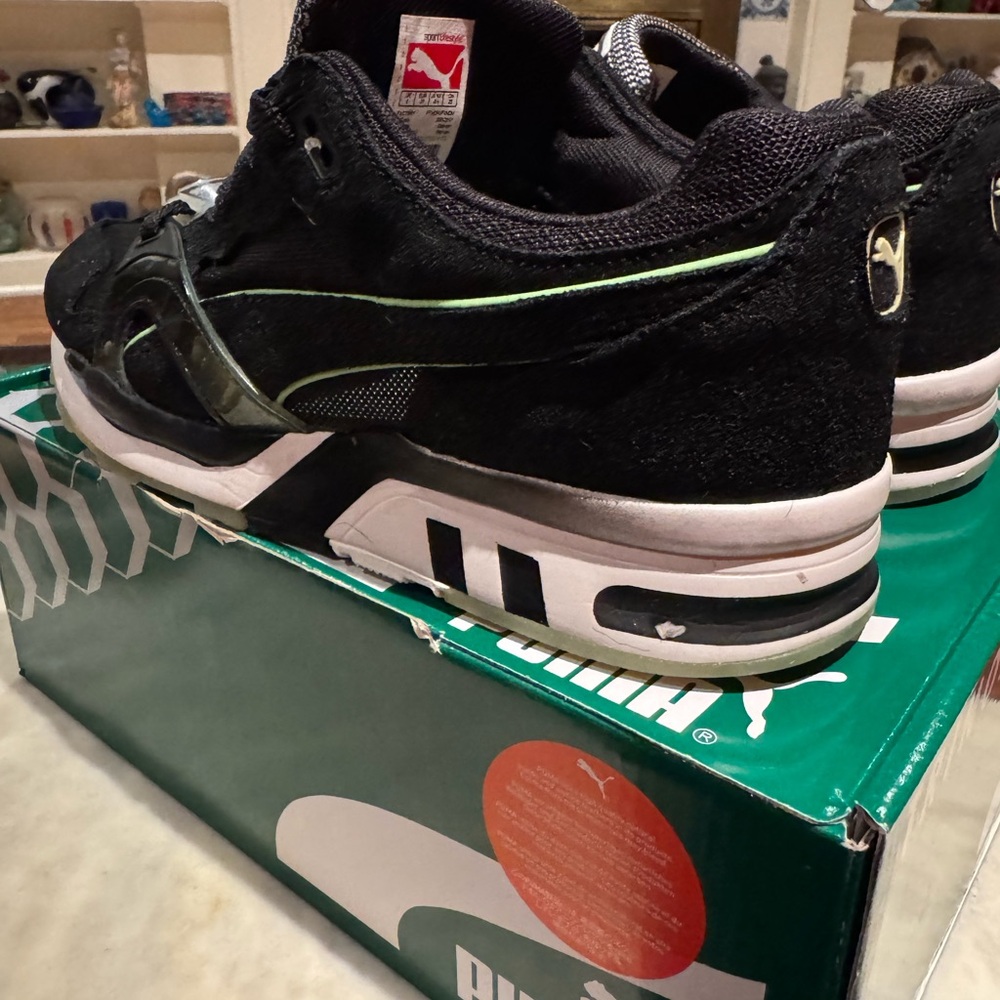 TRINOMIC by Puma Black Sneakers - Picture 3 of 9